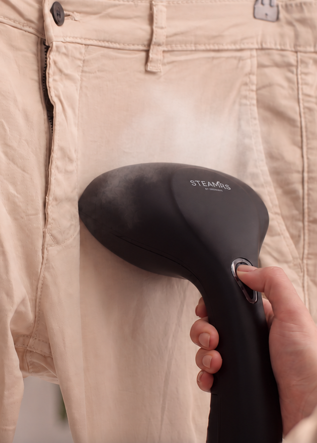 Clothes Steamer — Black