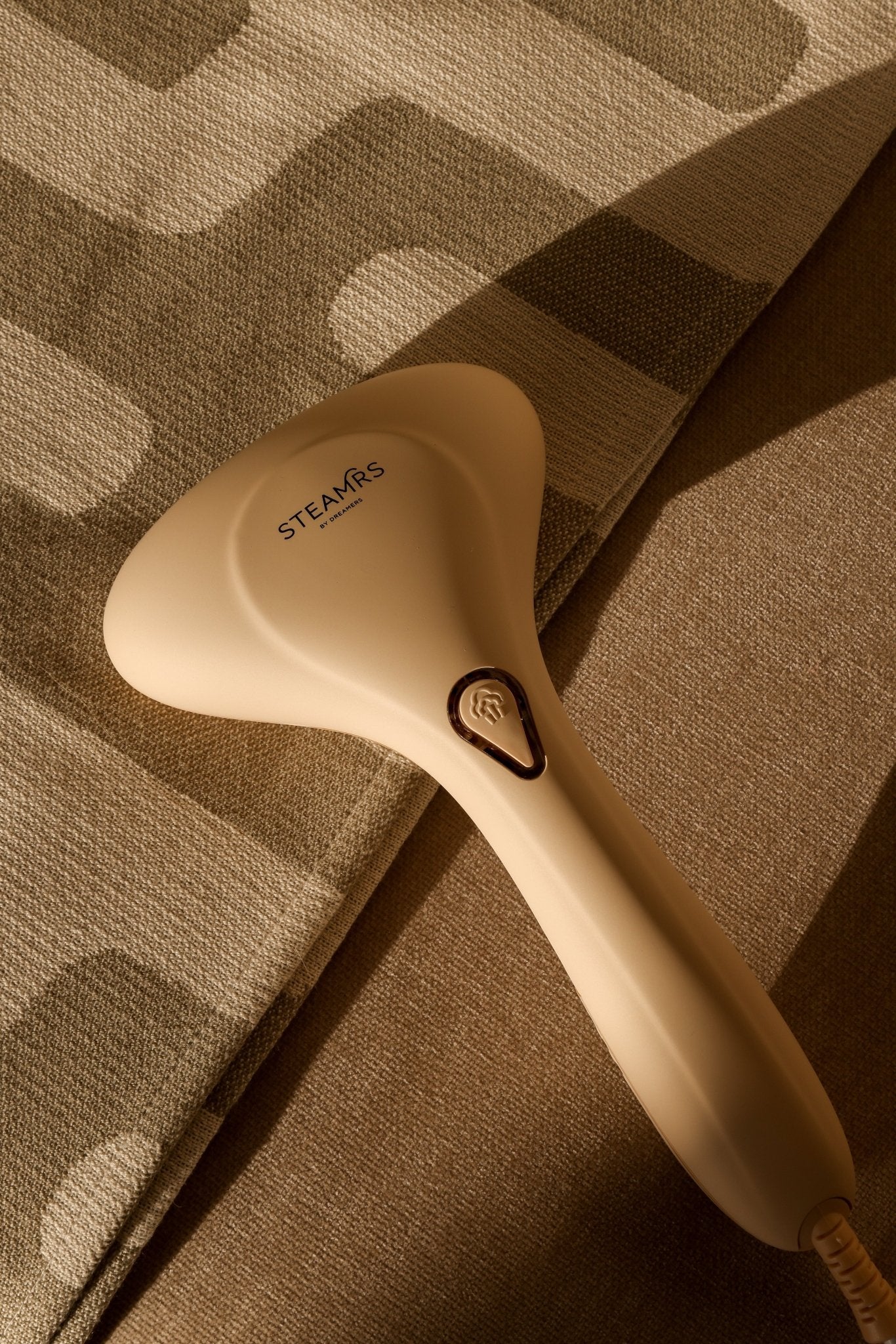 Clothes steamer - Sand - STEAMRS